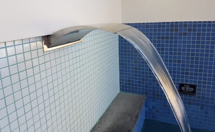 Cascata Para Piscina Wave Baby Wall Inox